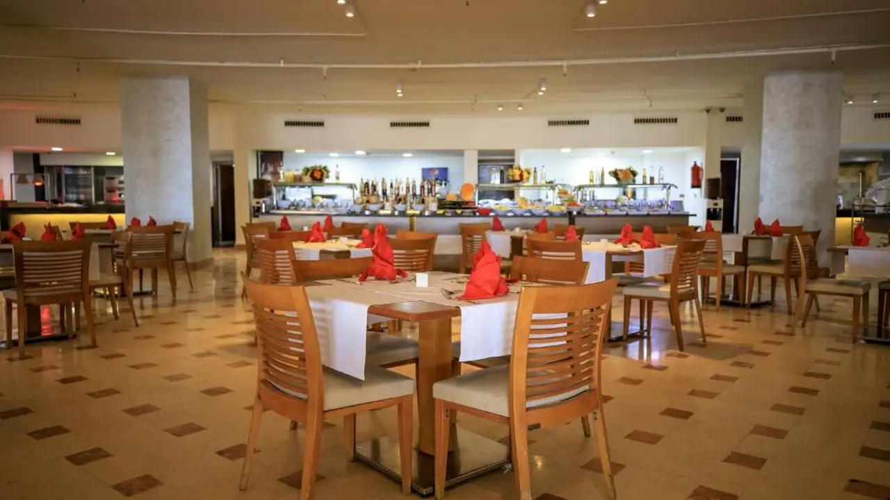 الفندق أمواج بيتش كلوب أبو سوما - سوما باي